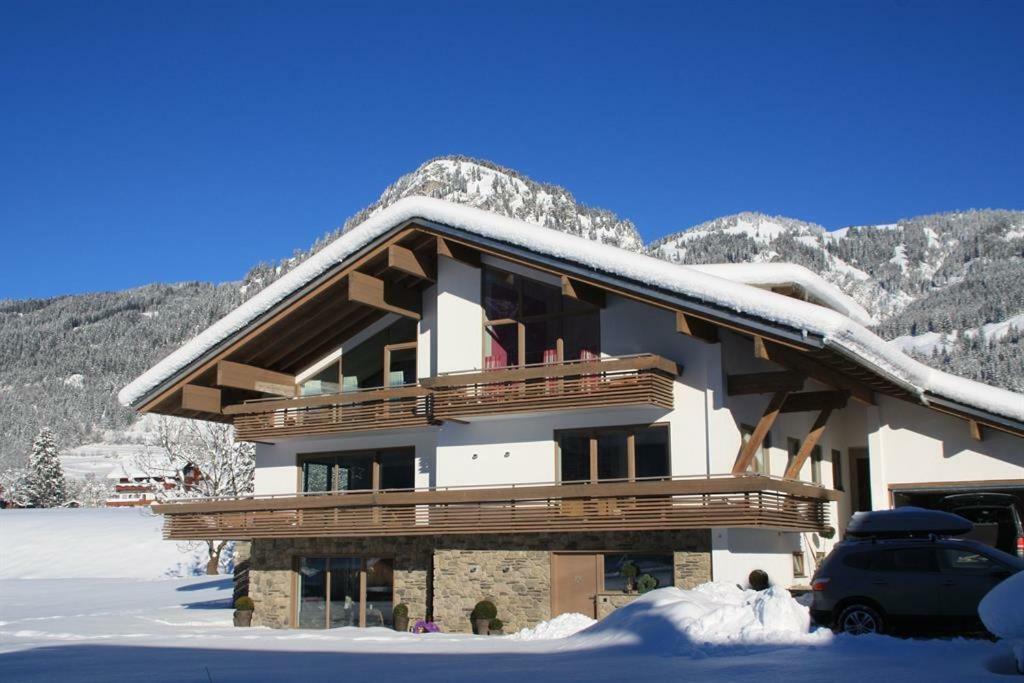 Fuegenschuh'S Ferienwohnungen Bad Hindelang Exterior photo
